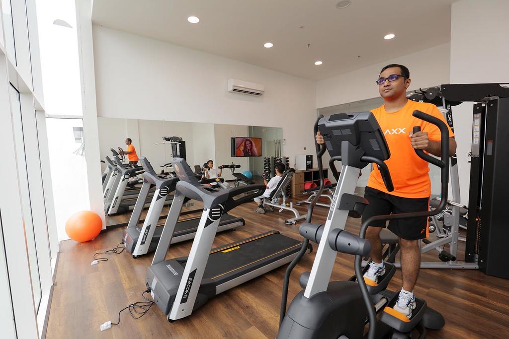 Amerin Hotel Johor Bahru Buitenkant foto
